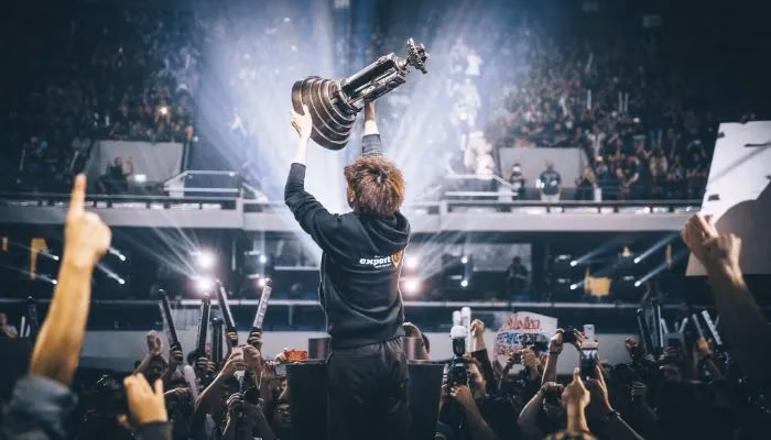 when-pixels-turned-to-gold-the-2022-asian-games-esports-revolution-image-1